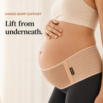 Close-up of the tan Relievoo pregnancy support belt lifting the bump from underneath rvpumpen rvhasar
